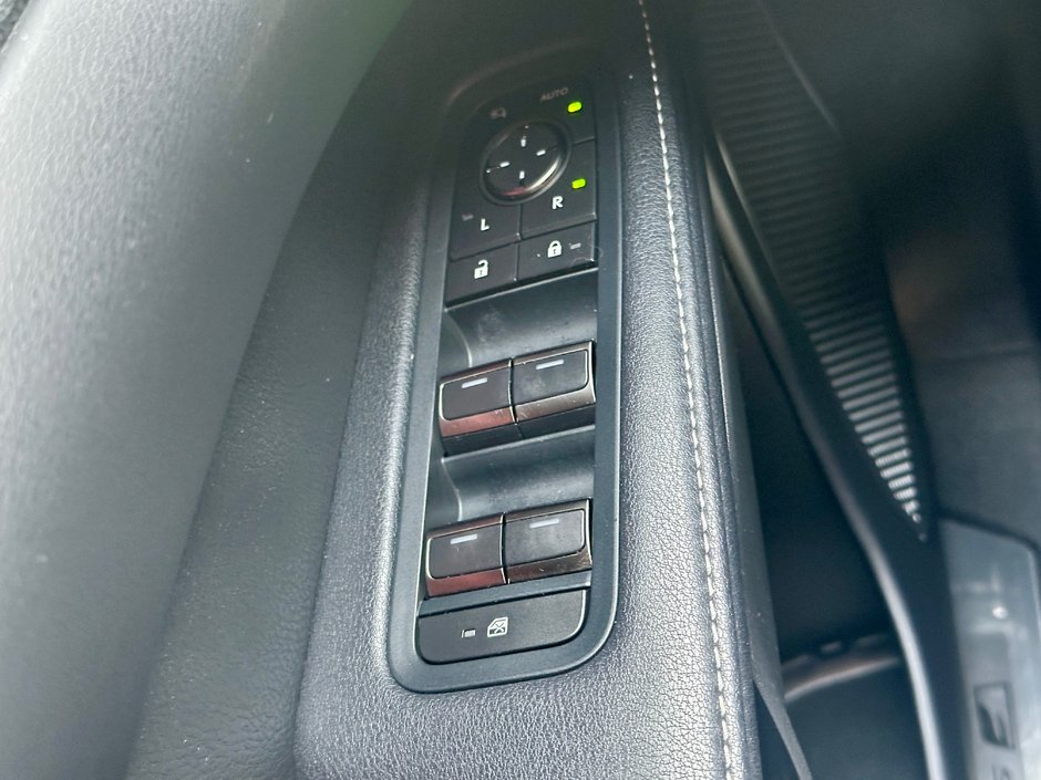 2023 Lexus RX 500h-19