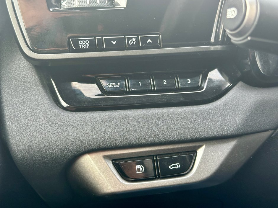 2023 Lexus RX 500h-18