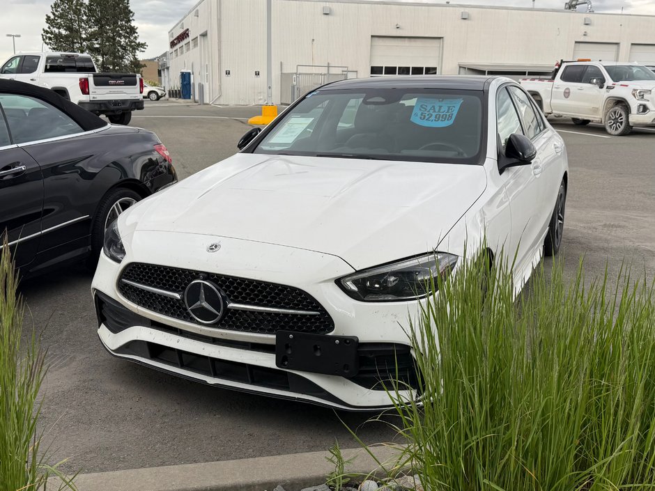2023 Mercedes-Benz C300 4MATIC Sedan-0