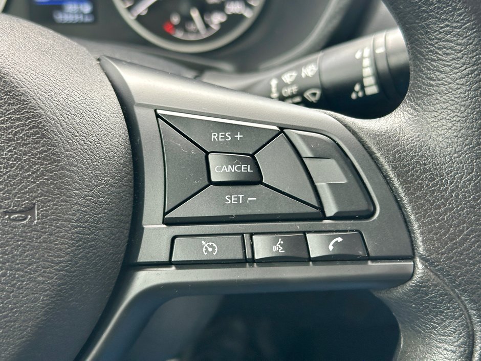 2025 Nissan Sentra S-17