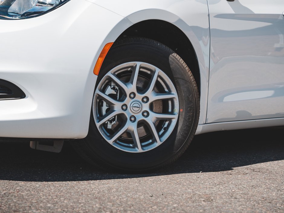 2025 Chrysler Grand Caravan SXT