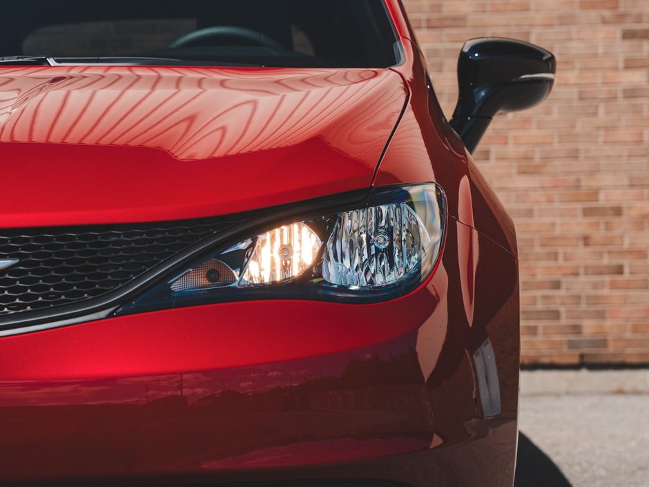 2025 Chrysler Grand Caravan SXT