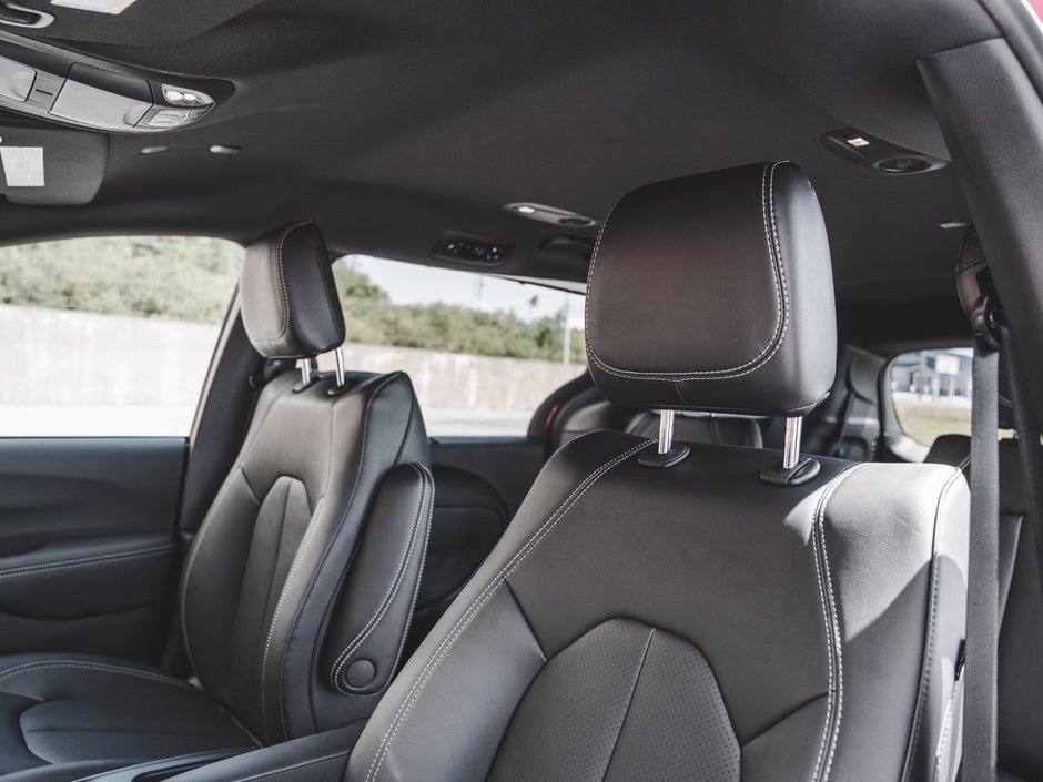 2025 Chrysler Grand Caravan SXT