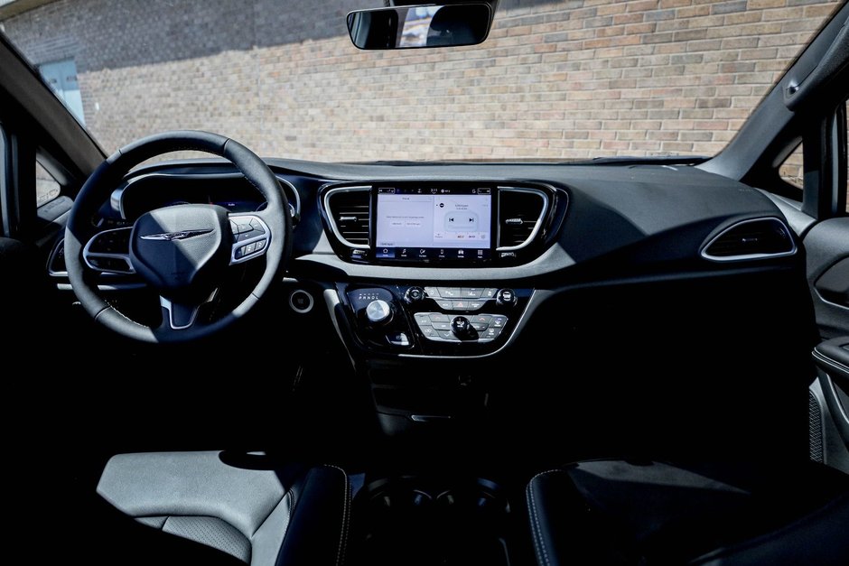 2026 Chrysler Grand Caravan SXT
