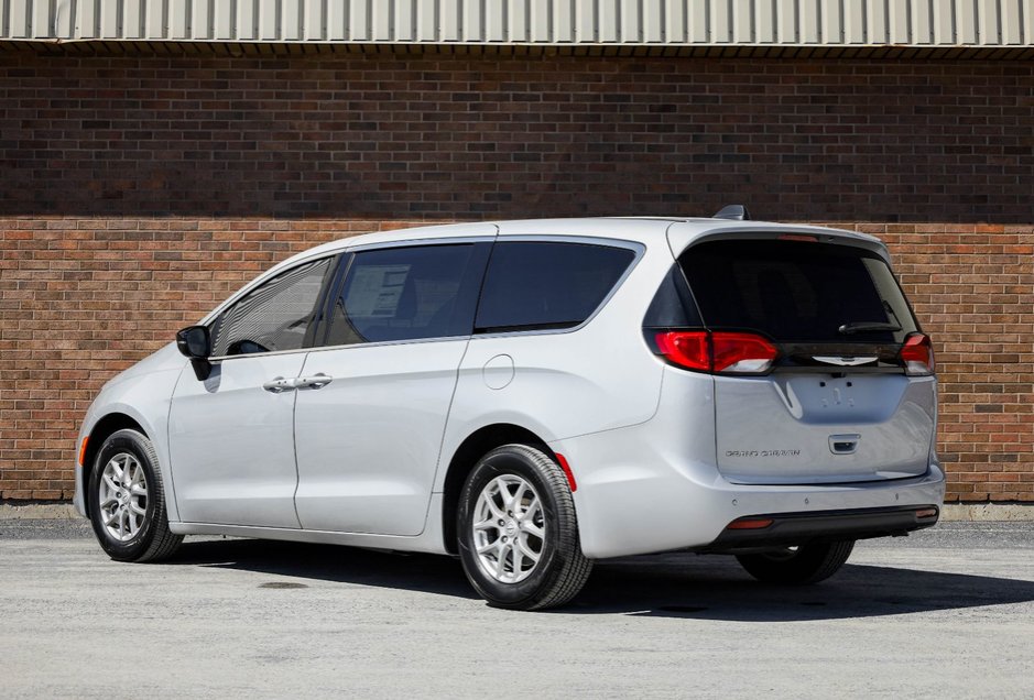 2026 Chrysler Grand Caravan SXT