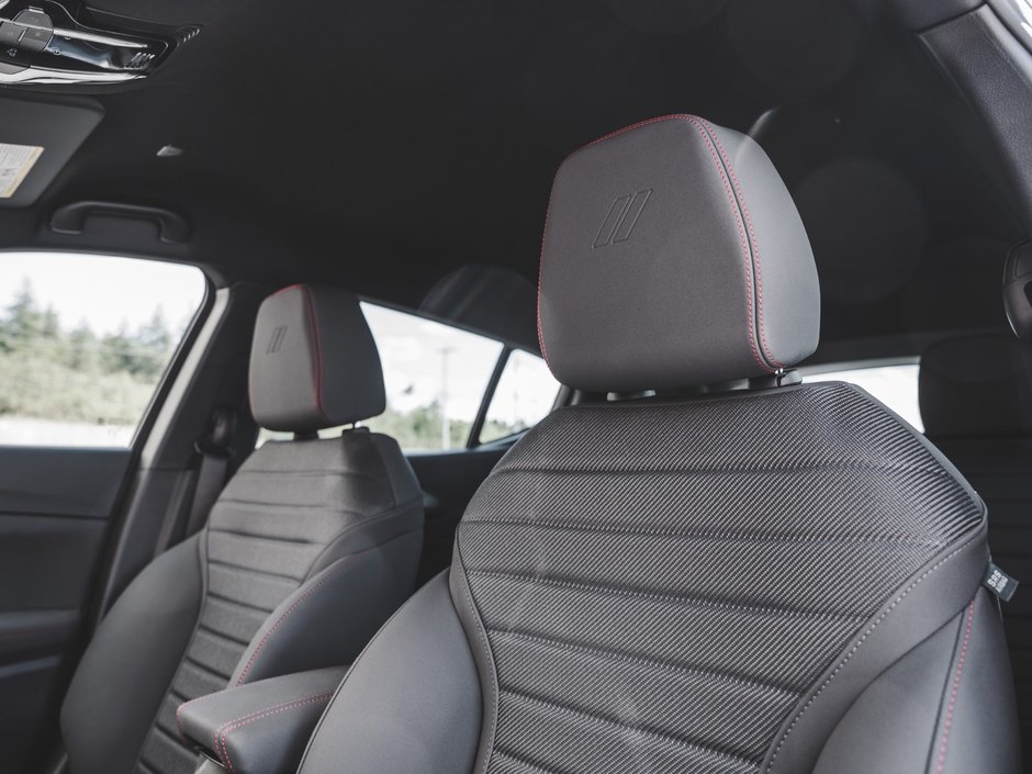 2025 Dodge HORNET GT