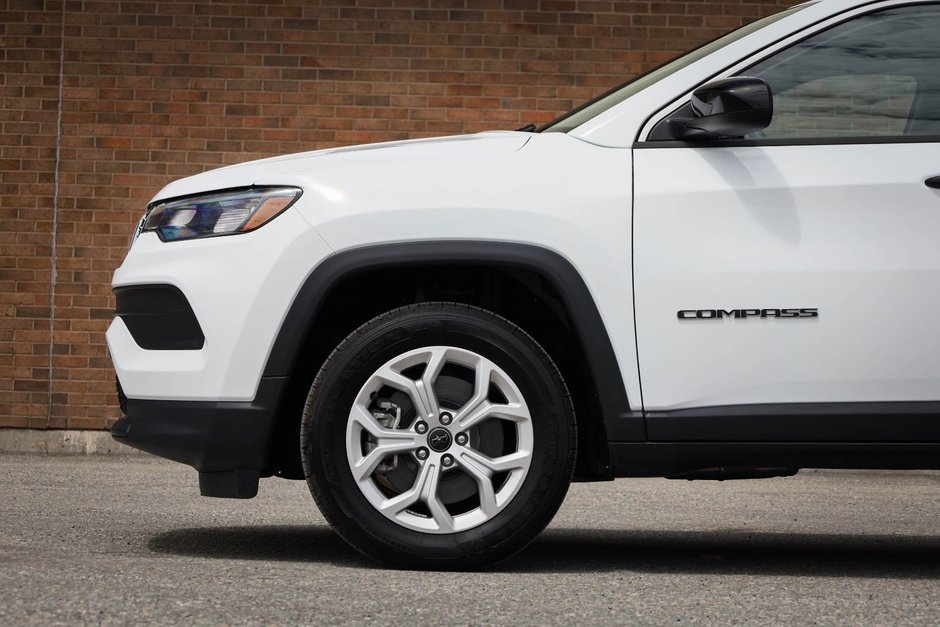 2025 Jeep Compass SPORT
