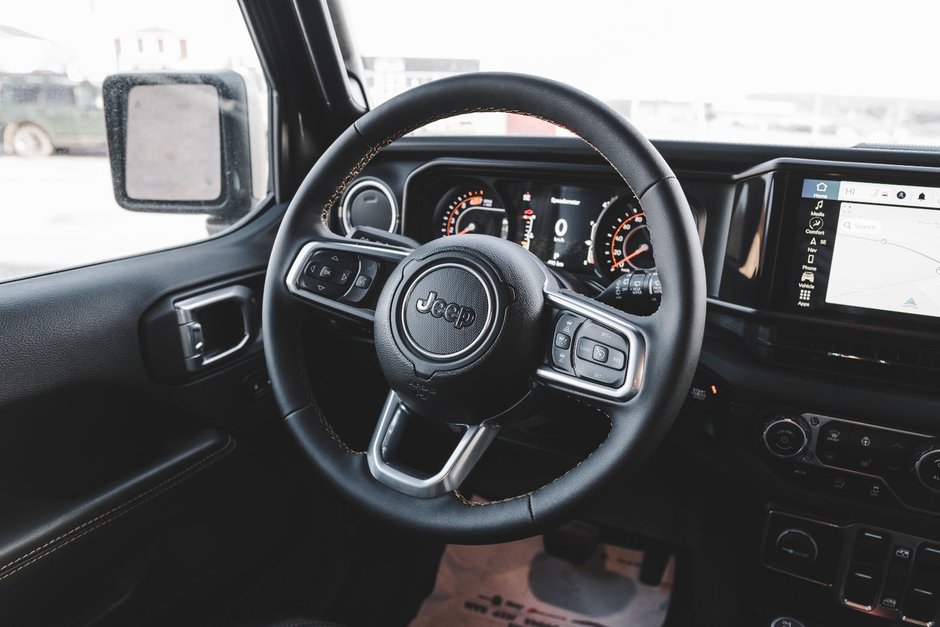 2024 Jeep WRANGLER 4-Door SAHARA