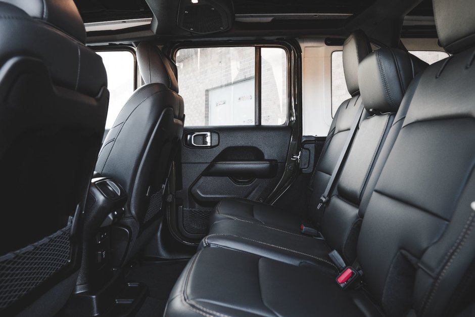 2024 Jeep WRANGLER 4-Door SAHARA