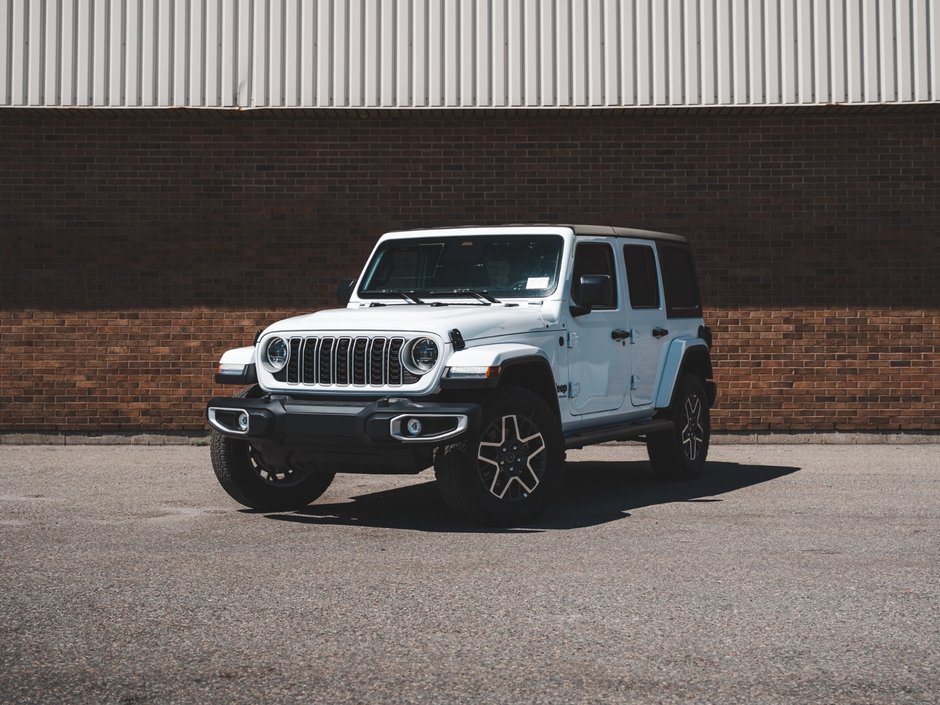 2025 Jeep WRANGLER 4-Door SAHARA