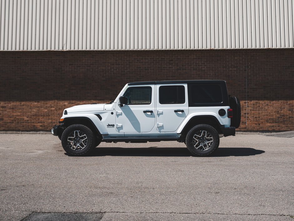 2025 Jeep WRANGLER 4-Door SAHARA