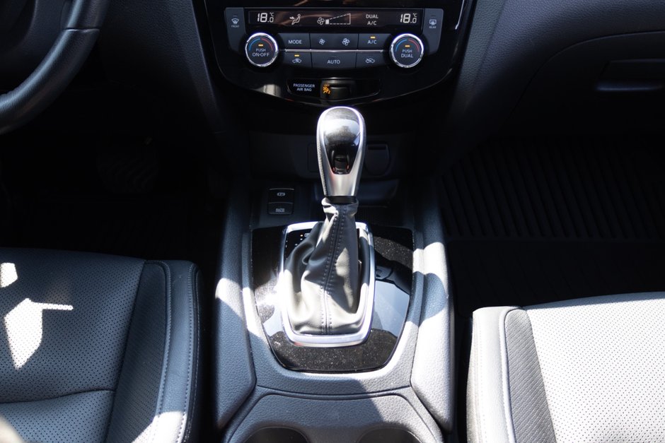 2023 Nissan Qashqai SL