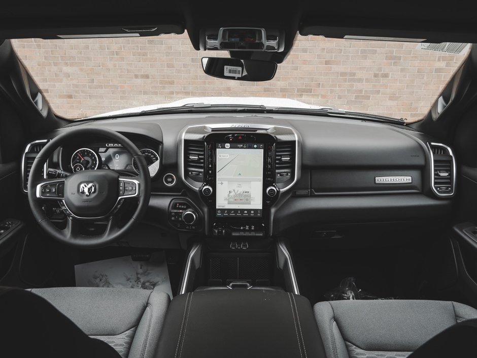 2025 Ram 1500 BIG HORN