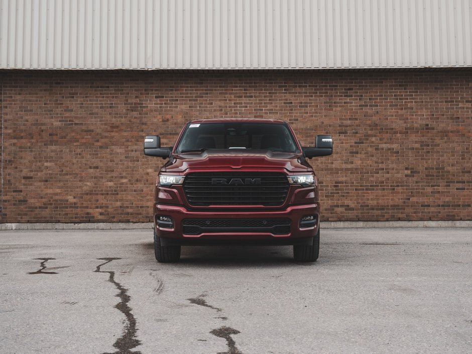 2025 Ram 1500 SPORT