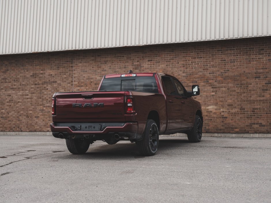 2025 Ram 1500 SPORT