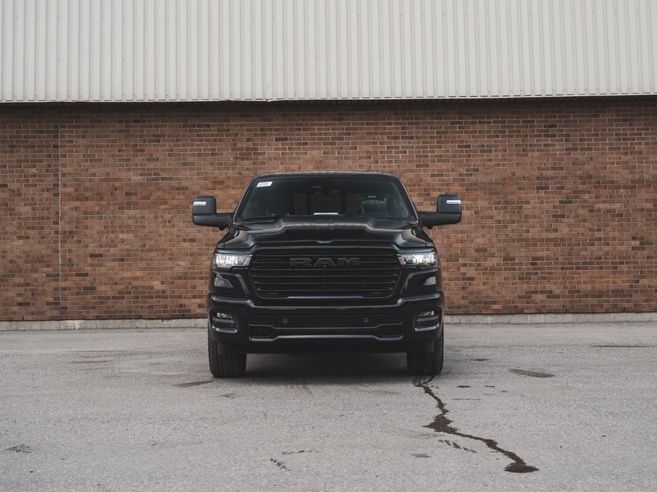 2025 Ram 1500 SPORT