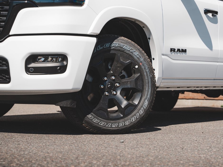 2025 Ram 1500 BIG HORN