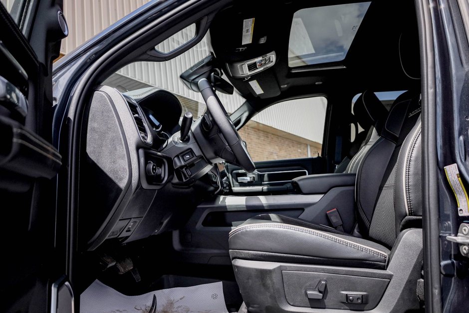 2026 Ram 2500 LARAMIE-9