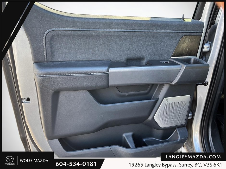 2022 Ford F-150 LARIAT-17