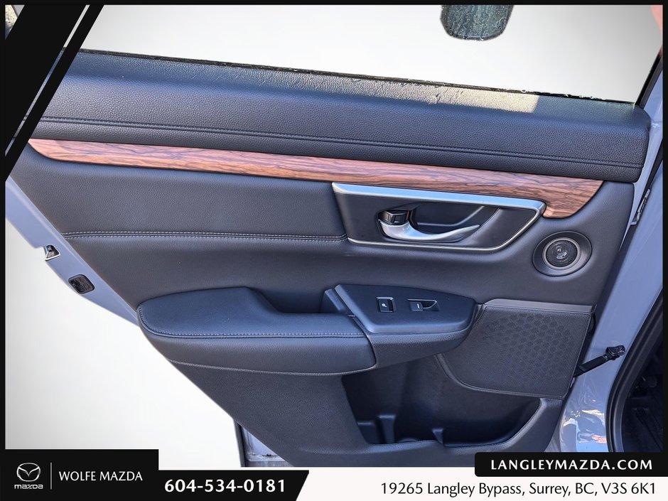 2022 Honda CR-V Touring-15