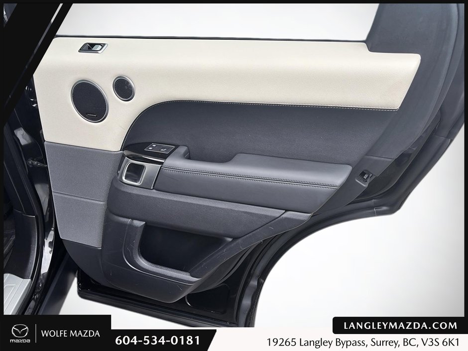 2021 Land Rover Range Rover Sport HSE Silver-17