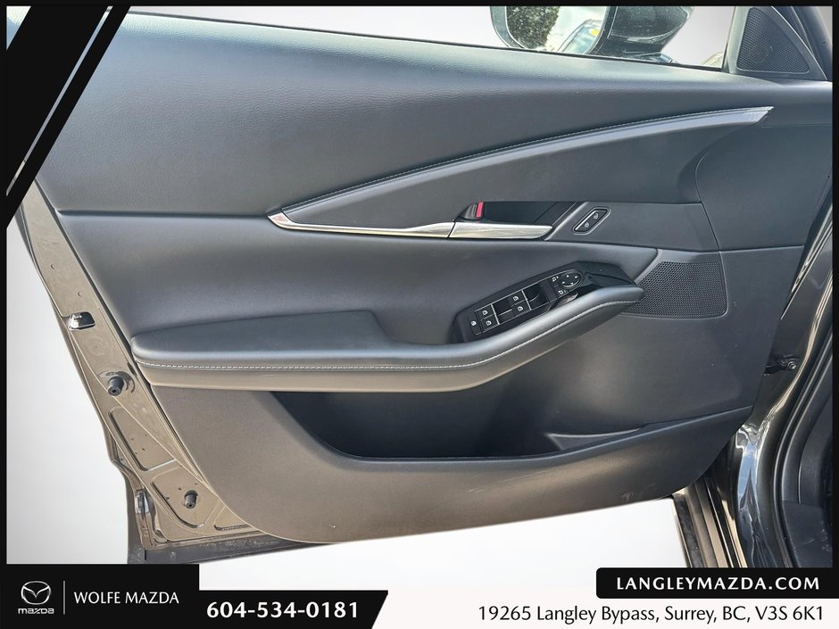 2025 Mazda CX-30 GS-9