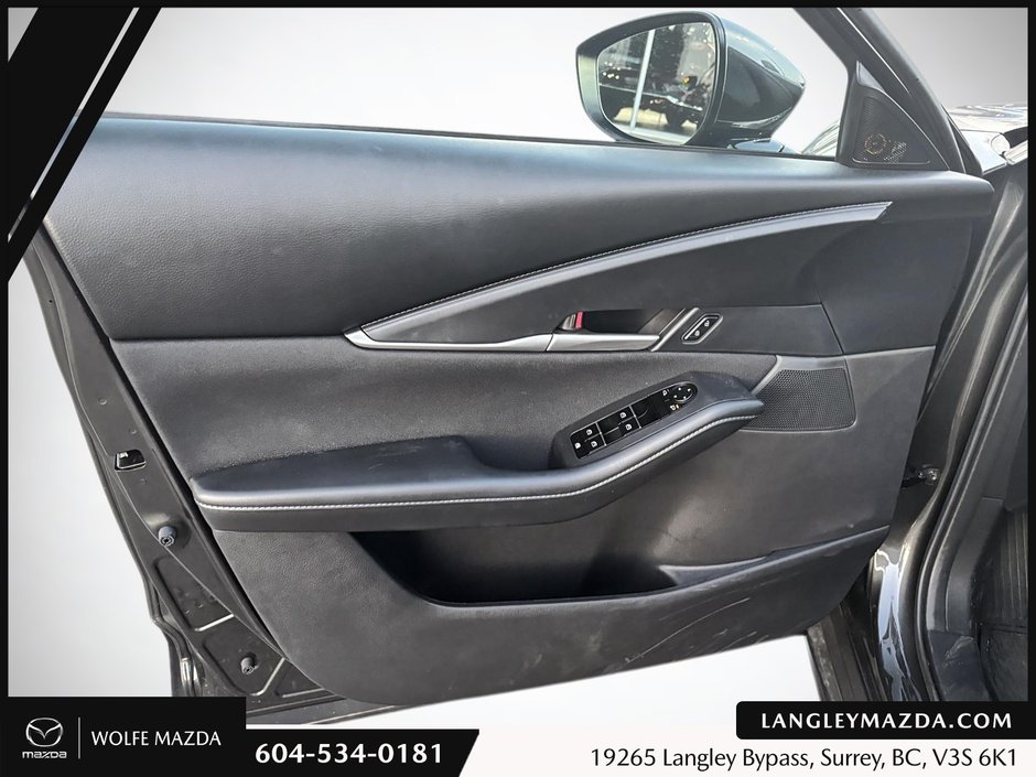 2025 Mazda CX-30 GX-8