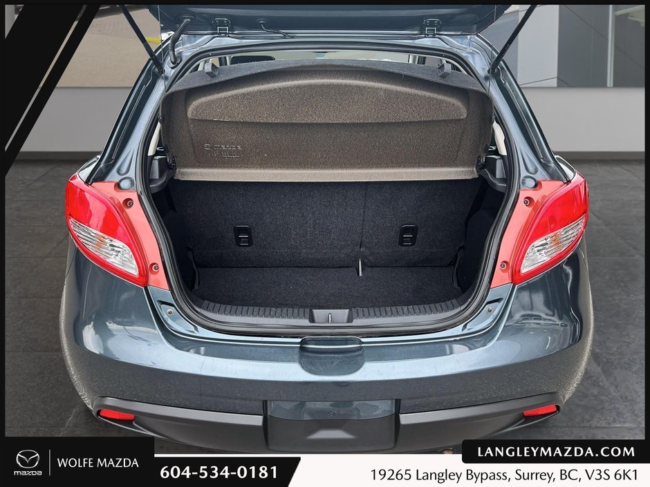 2011 Mazda 2-15