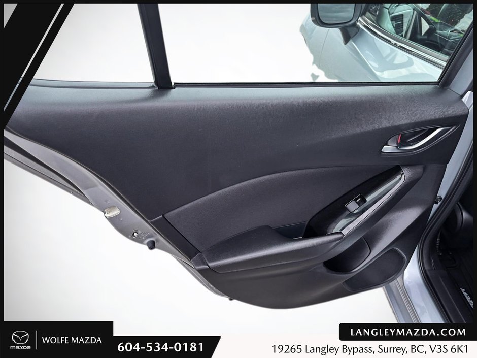 2018 Mazda 3 Sport-15