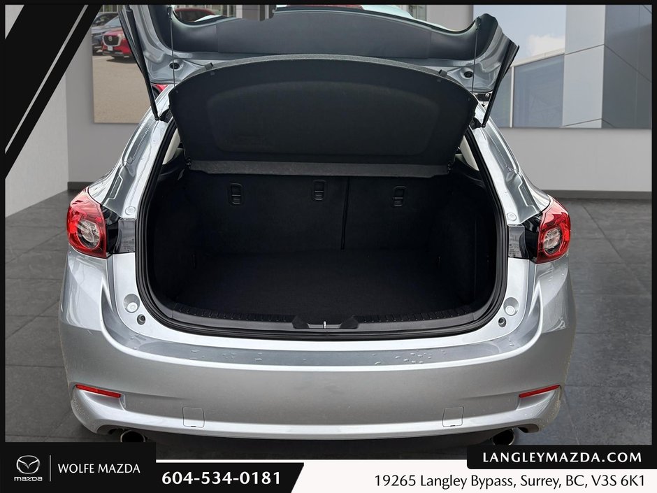 2018 Mazda 3 Sport-17