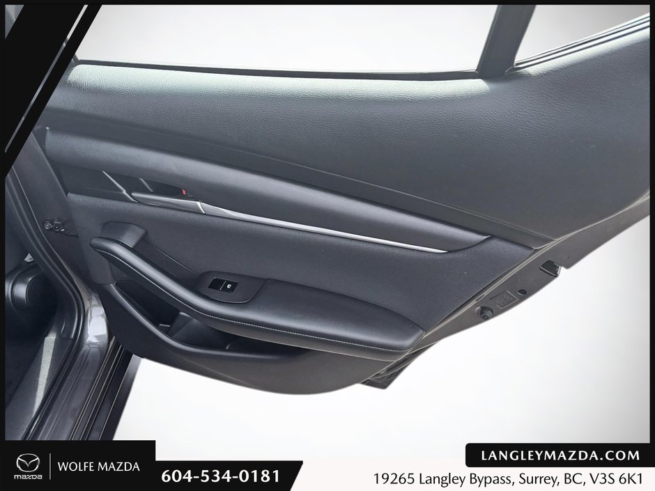2022 Mazda 3 Sport GX-17