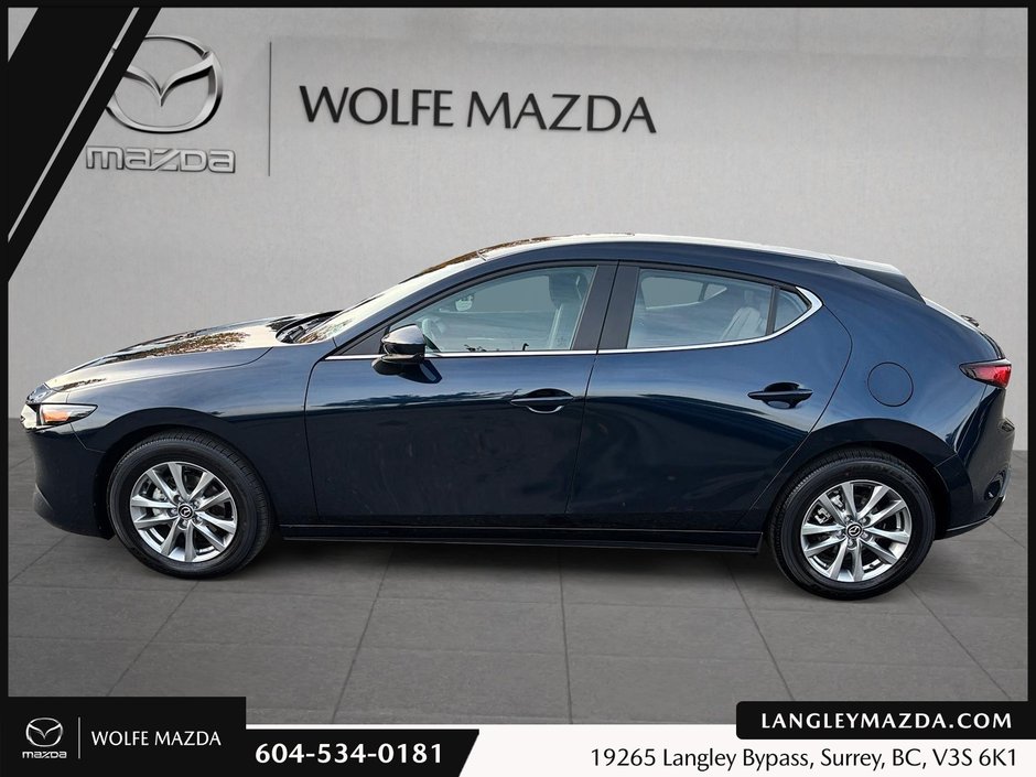 2025 Mazda 3 Sport GS-8