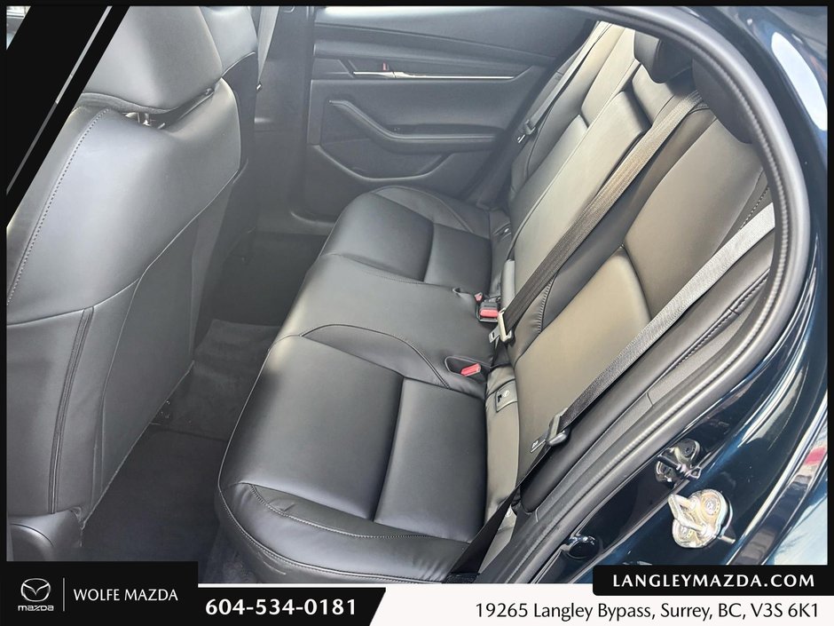 2025 Mazda 3 Sport GS-17