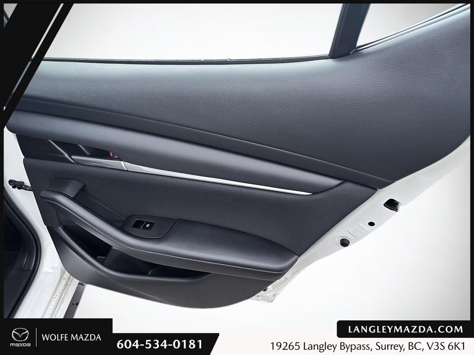 2025 Mazda 3 Sport GX-14