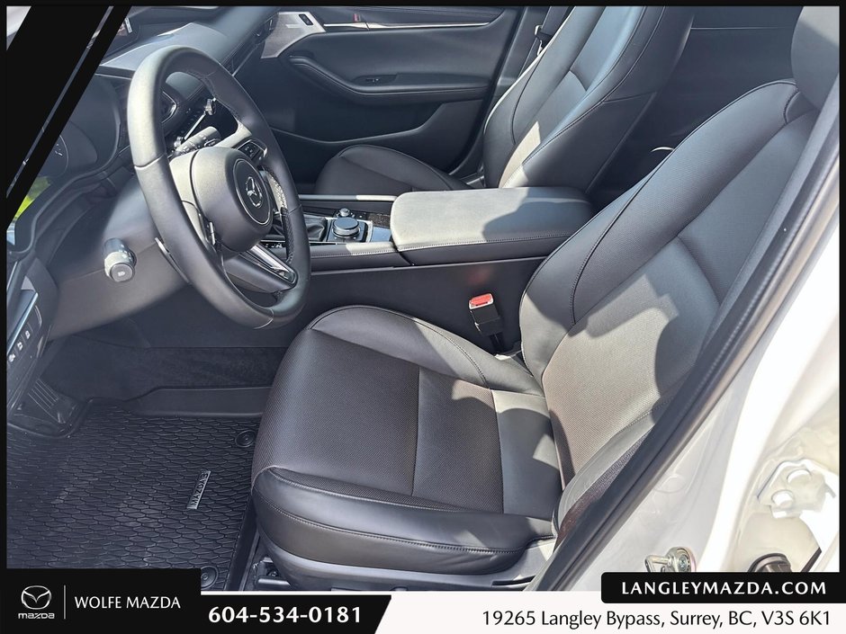 2025 Mazda 3 Sport GT w/Turbo-8