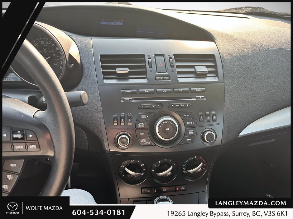 2013 Mazda 3 GS-SKY-13