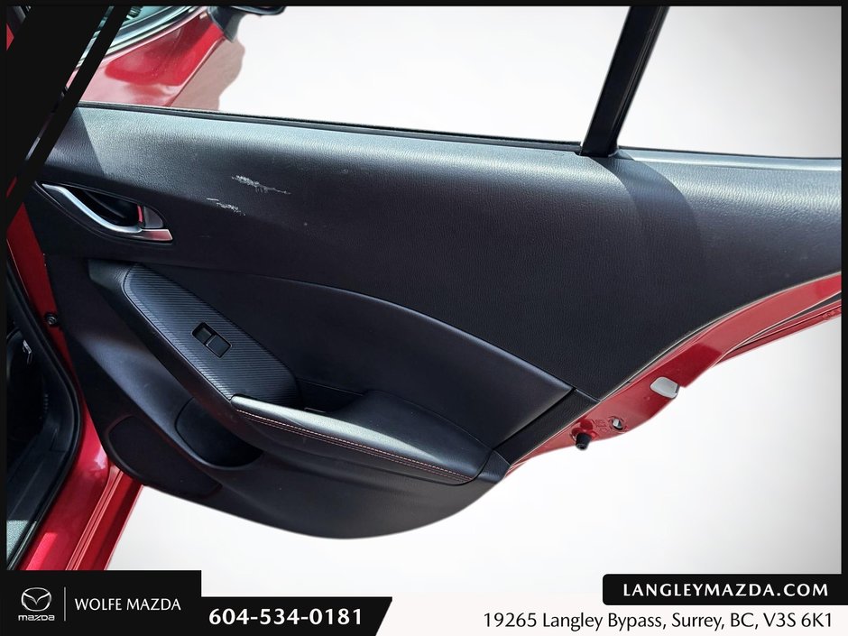 2014 Mazda 3 GT-SKY-19