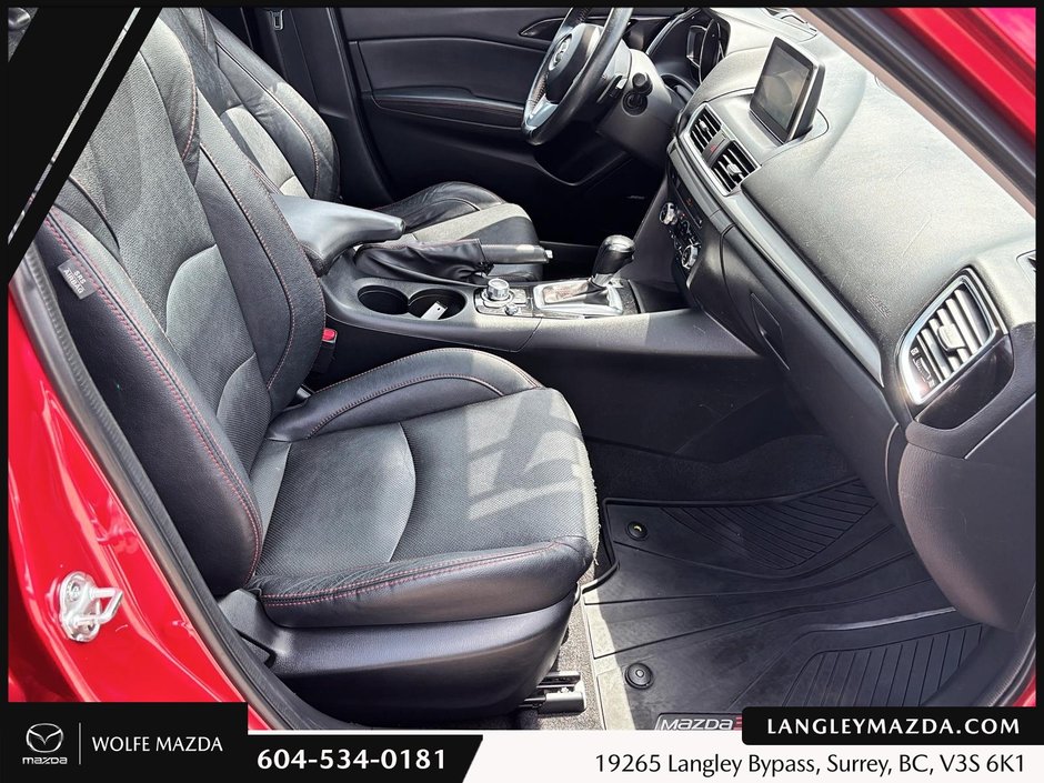 2014 Mazda 3 GT-SKY-22