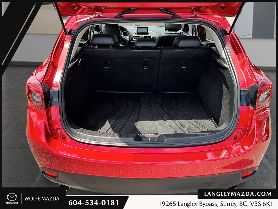 2014 Mazda 3 GT-SKY-18