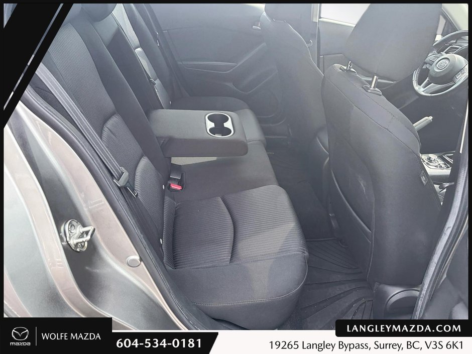 2016 Mazda 3 GS-19