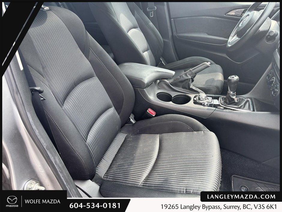 2016 Mazda 3 GS-21