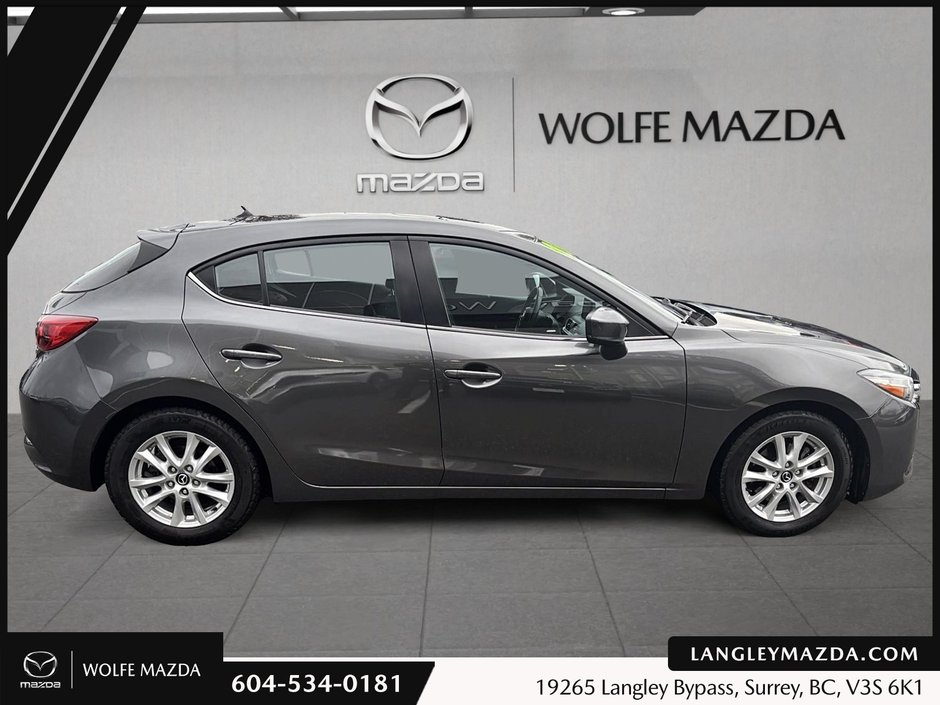 2017 Mazda 3 GS-2