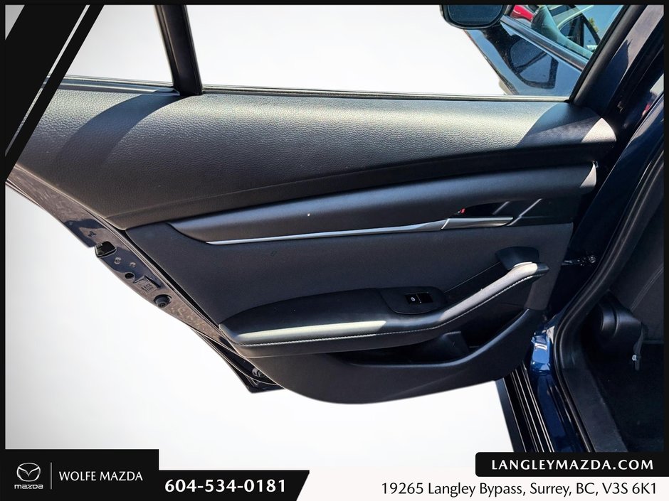2020 Mazda 3-14
