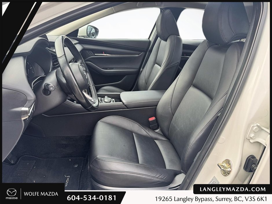 2022 Mazda 3 GS-10