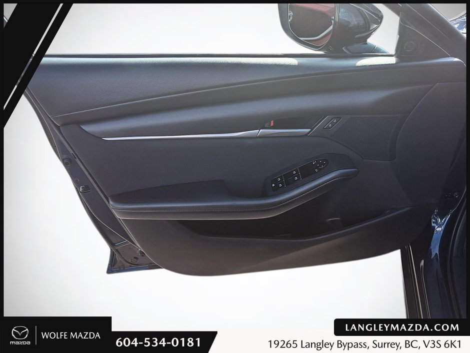 2022 Mazda 3 GX-9