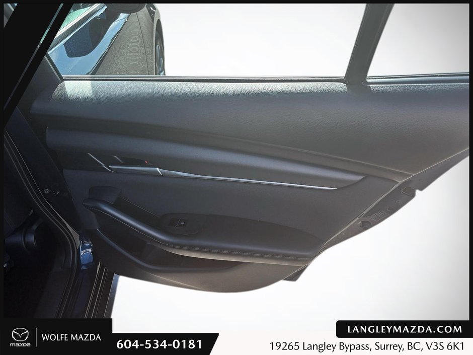 2022 Mazda 3 GX-18
