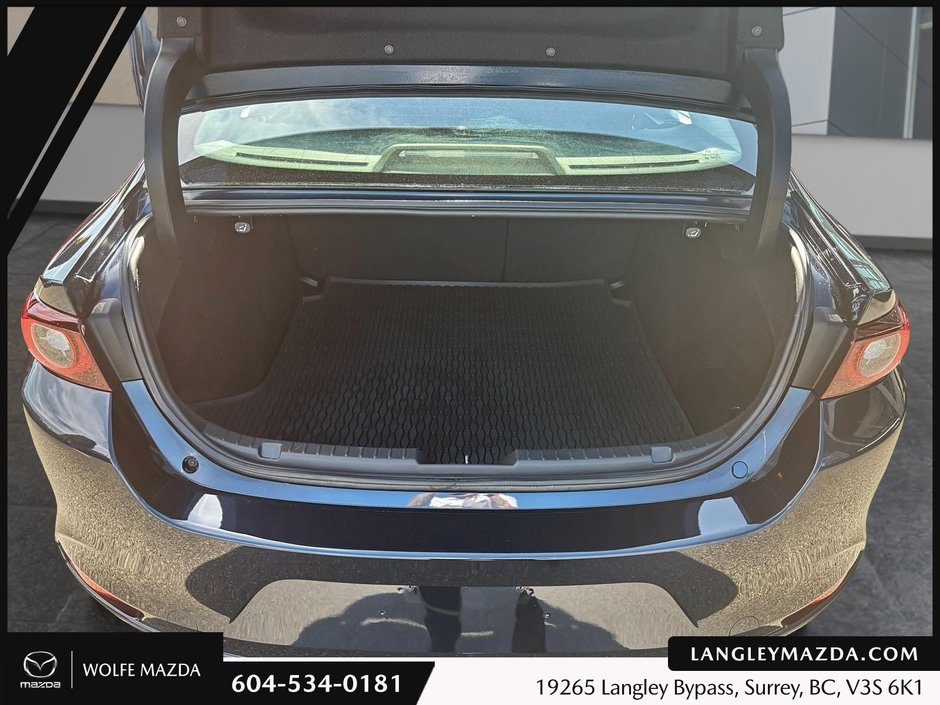 2022 Mazda 3 GX-19