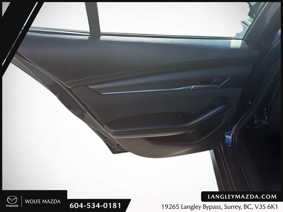 2022 Mazda 3 GX-15