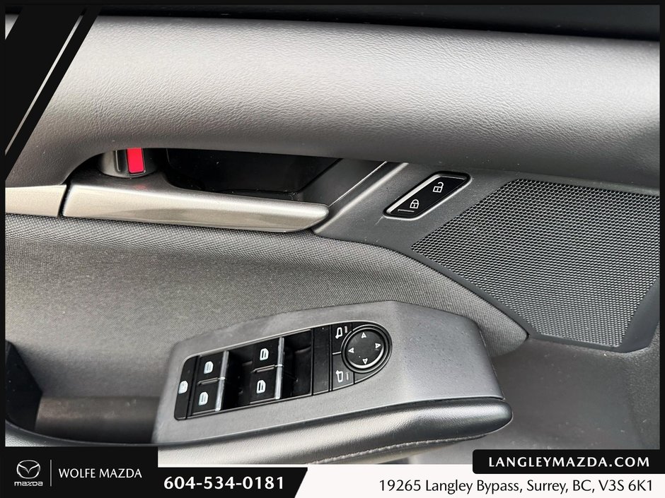 2023 Mazda 3 GS-11