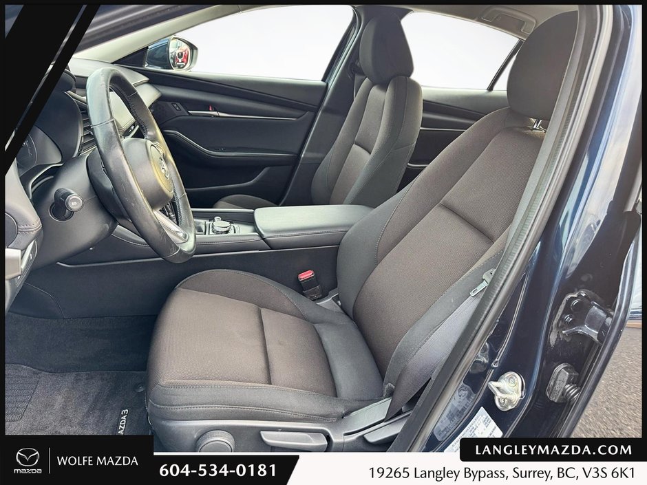 2023 Mazda 3 GS-10